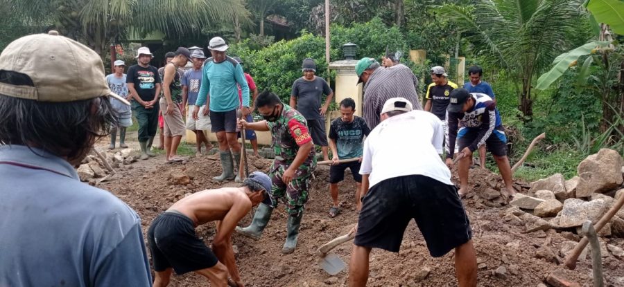 e9e4a6b3-ce71-4063-a4d1-f93b64bd5d45